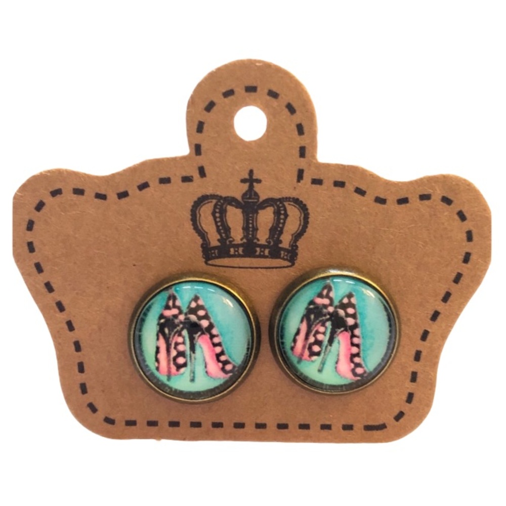 High Heel Diva Fashion Cabochon Stud Earrings!